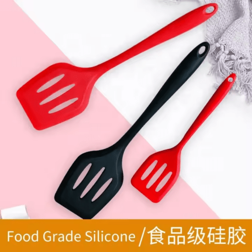 Food-grade Silicone Kitchen Cooking Utensil Kitchen Ware Accessories Non Stick Silicone Slotted Spatula with Custom Design